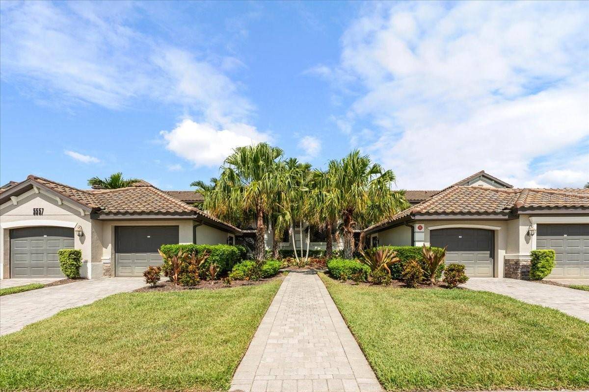 5557 PALMER CIR #202, Bradenton, FL 34211