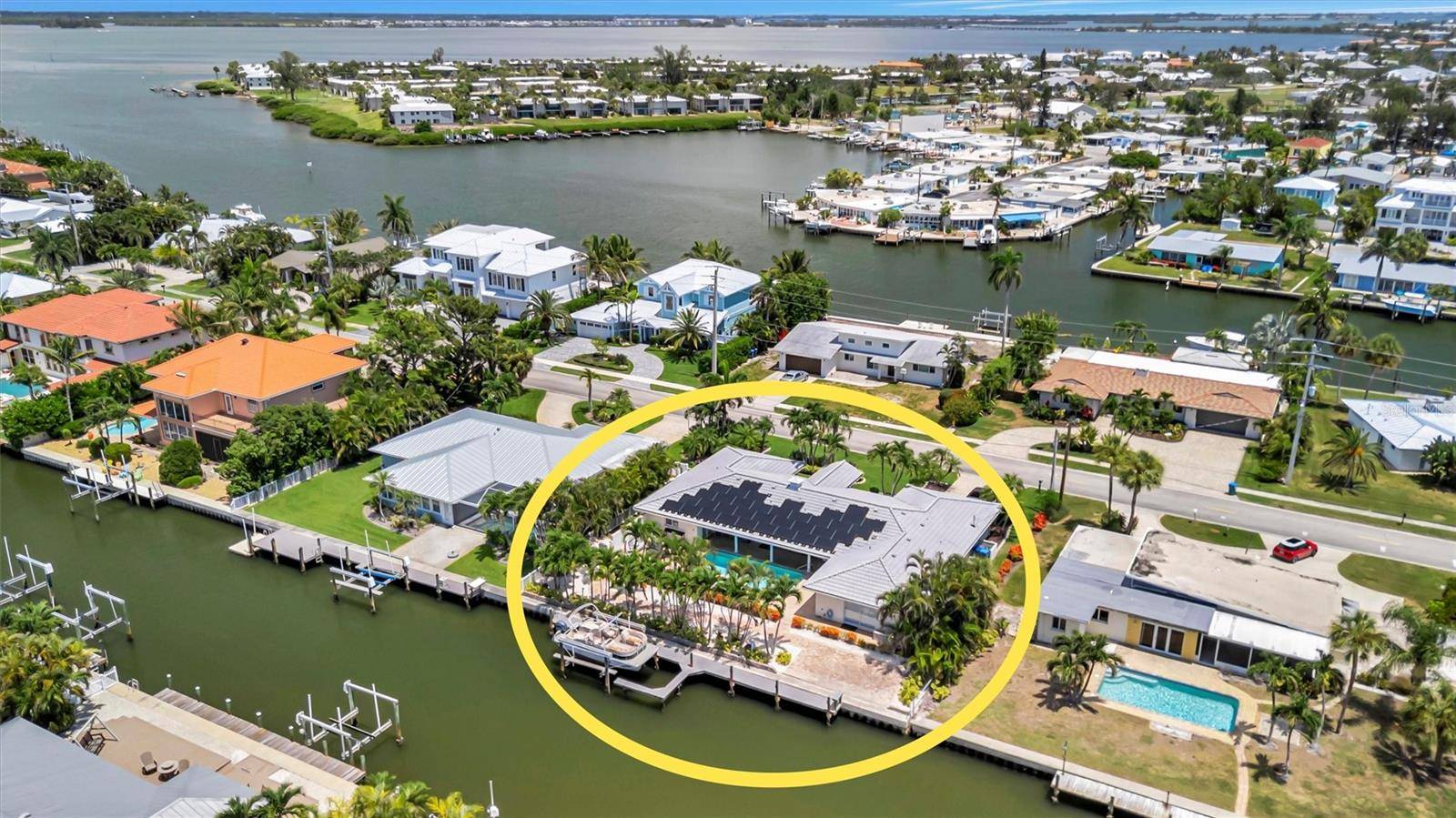 514 KEY ROYALE DR, Holmes Beach, FL 34217