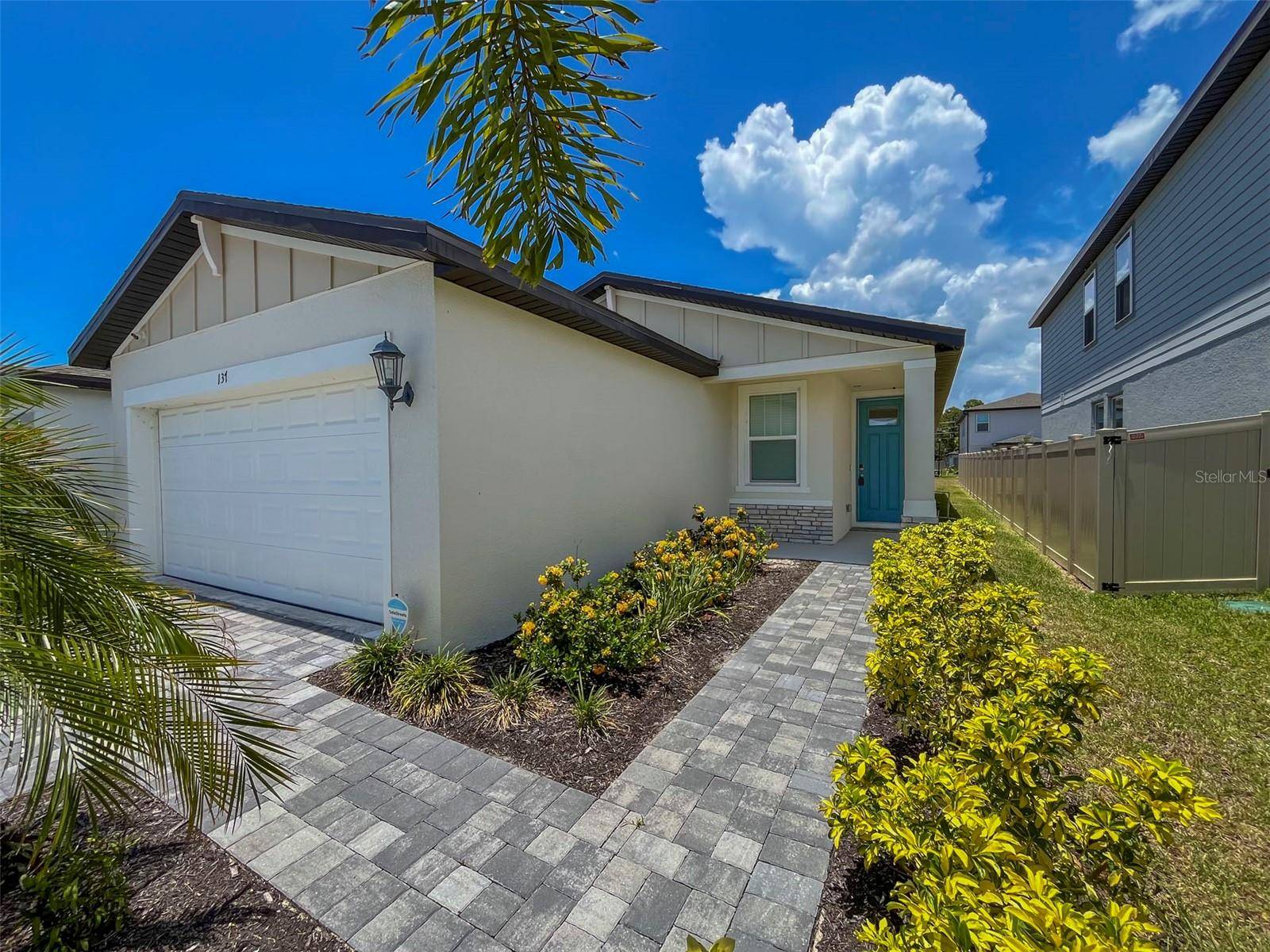 137 WHITELAND BND, Nokomis, FL 34275
