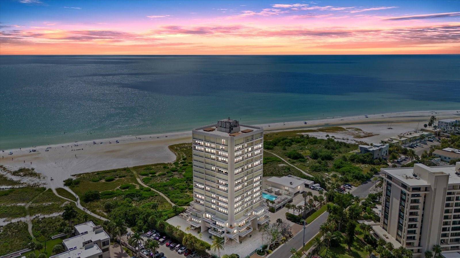 5400 OCEAN BLVD #17-04, Sarasota, FL 34242