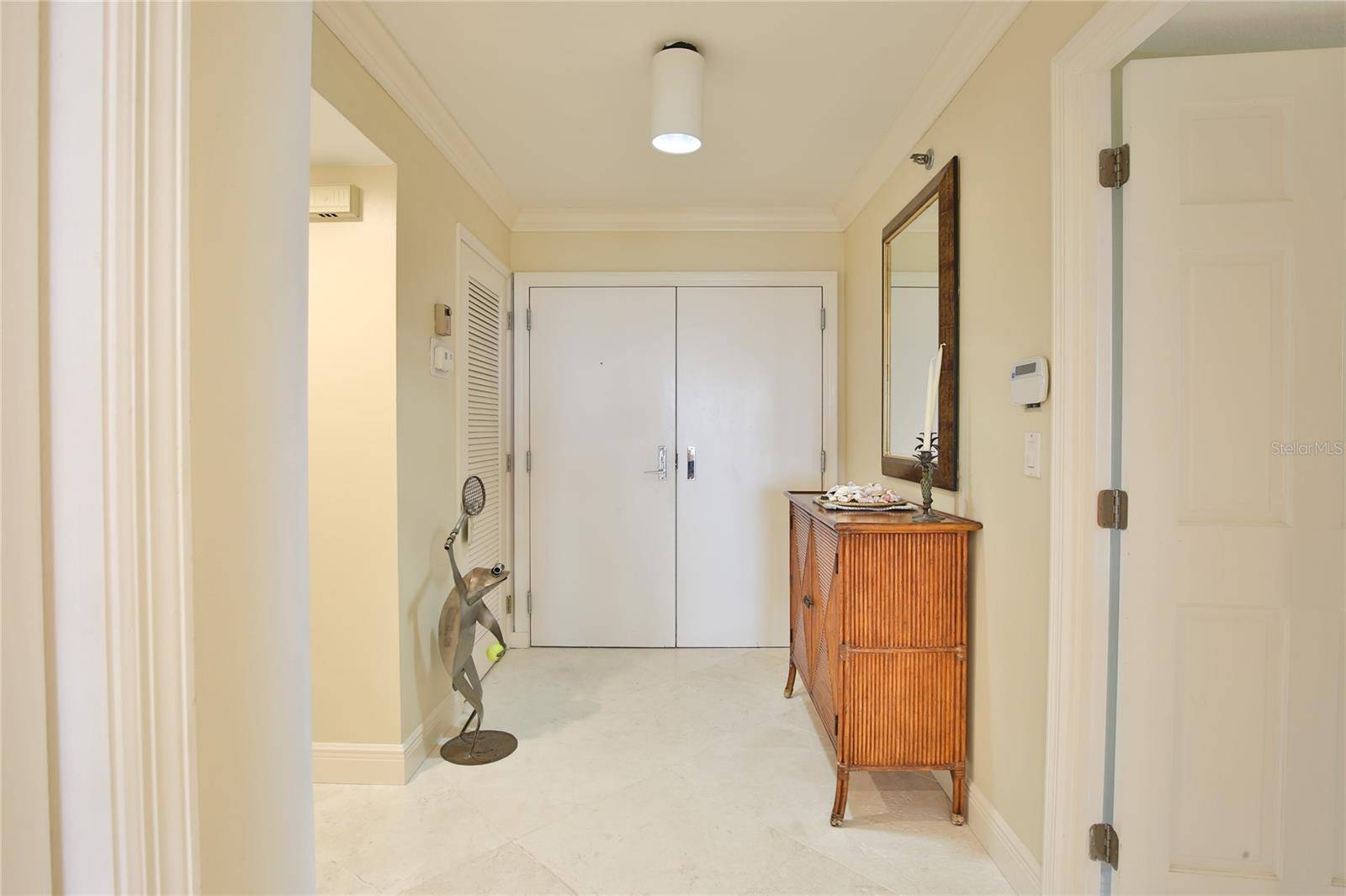 775 LONGBOAT CLUB RD #904, Longboat Key, FL 34228