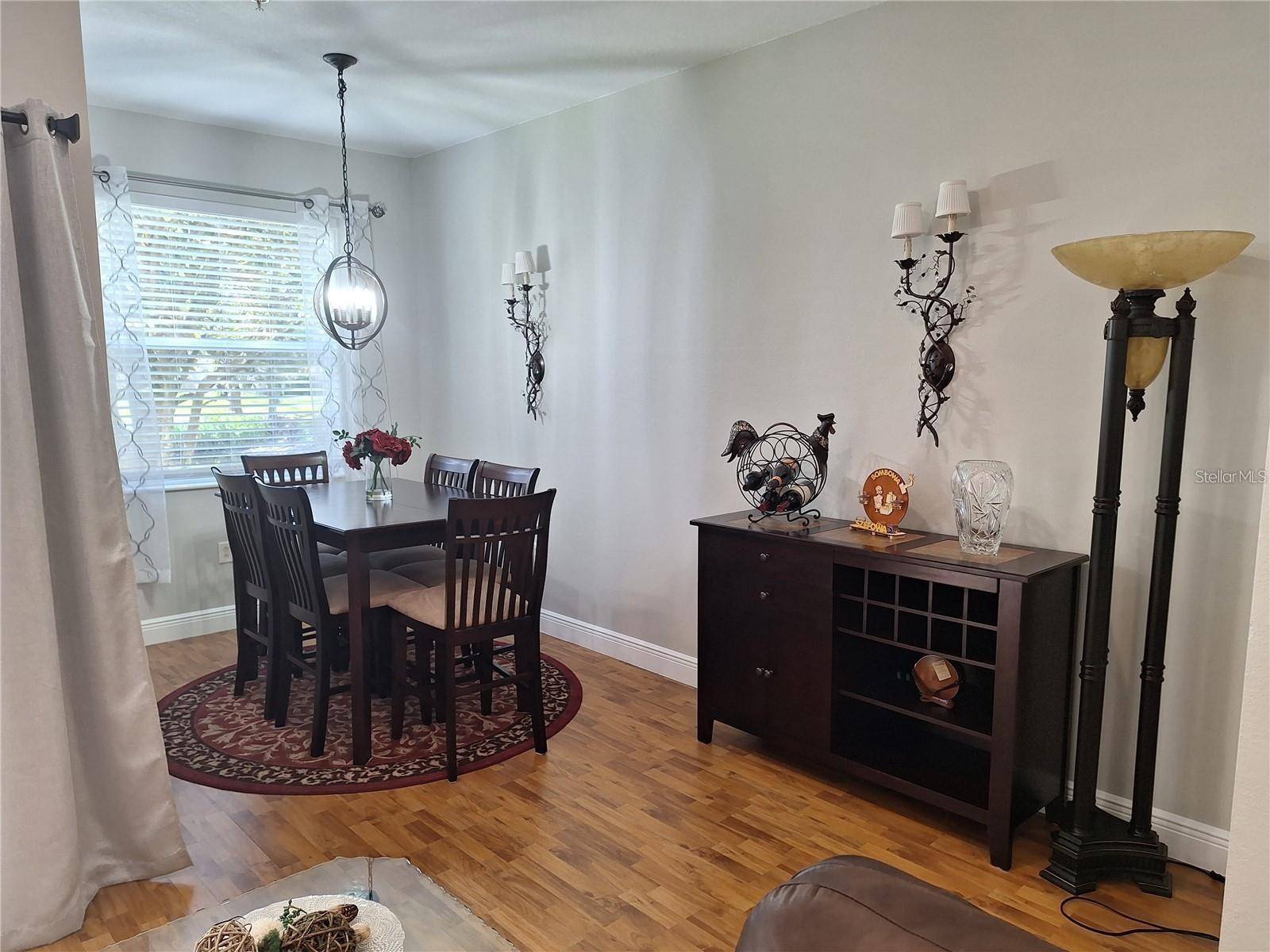 3661 PARKRIDGE CIR #9-104, Sarasota, FL 34243