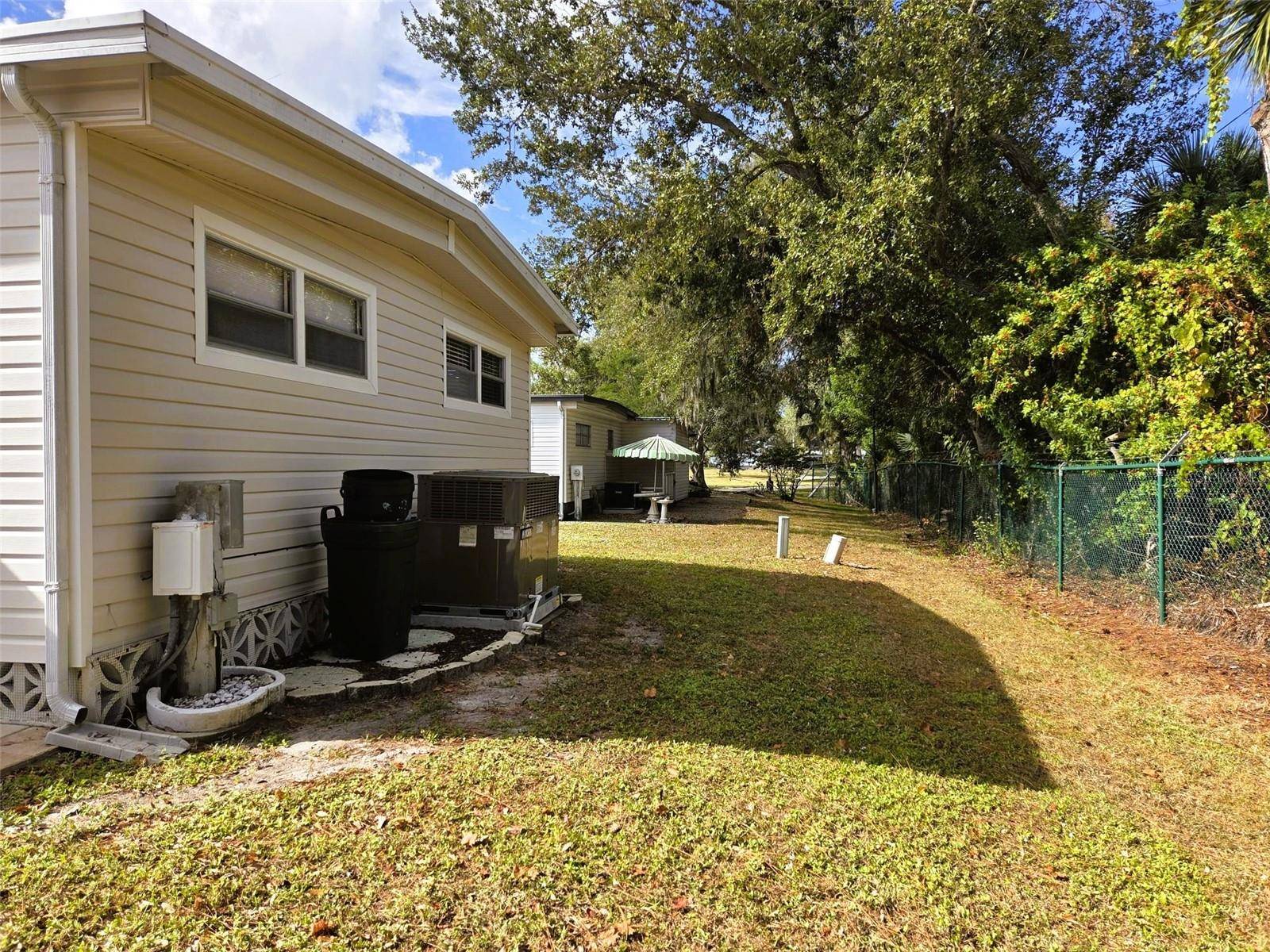 3383 OAKWOOD BLVD N, Sarasota, FL 34237
