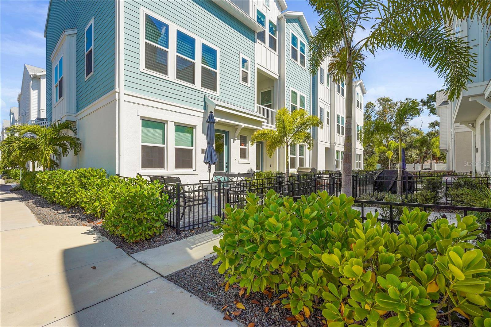 2505 BOONE CT, Sarasota, FL 34237