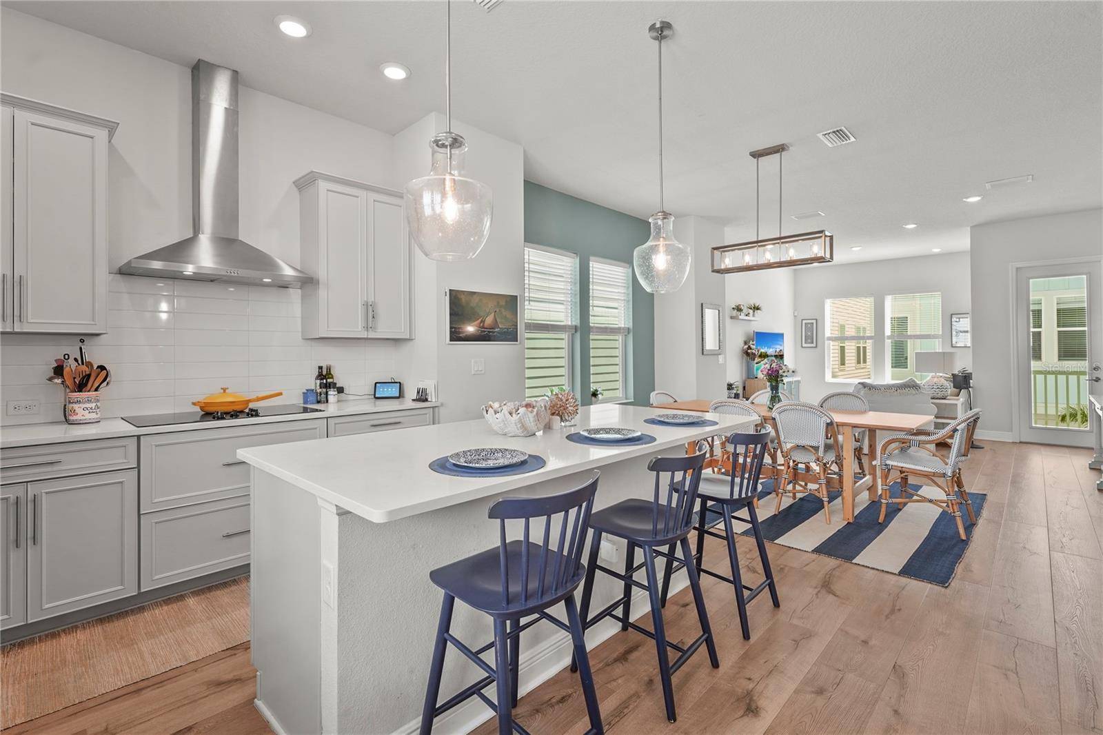 2505 BOONE CT, Sarasota, FL 34237