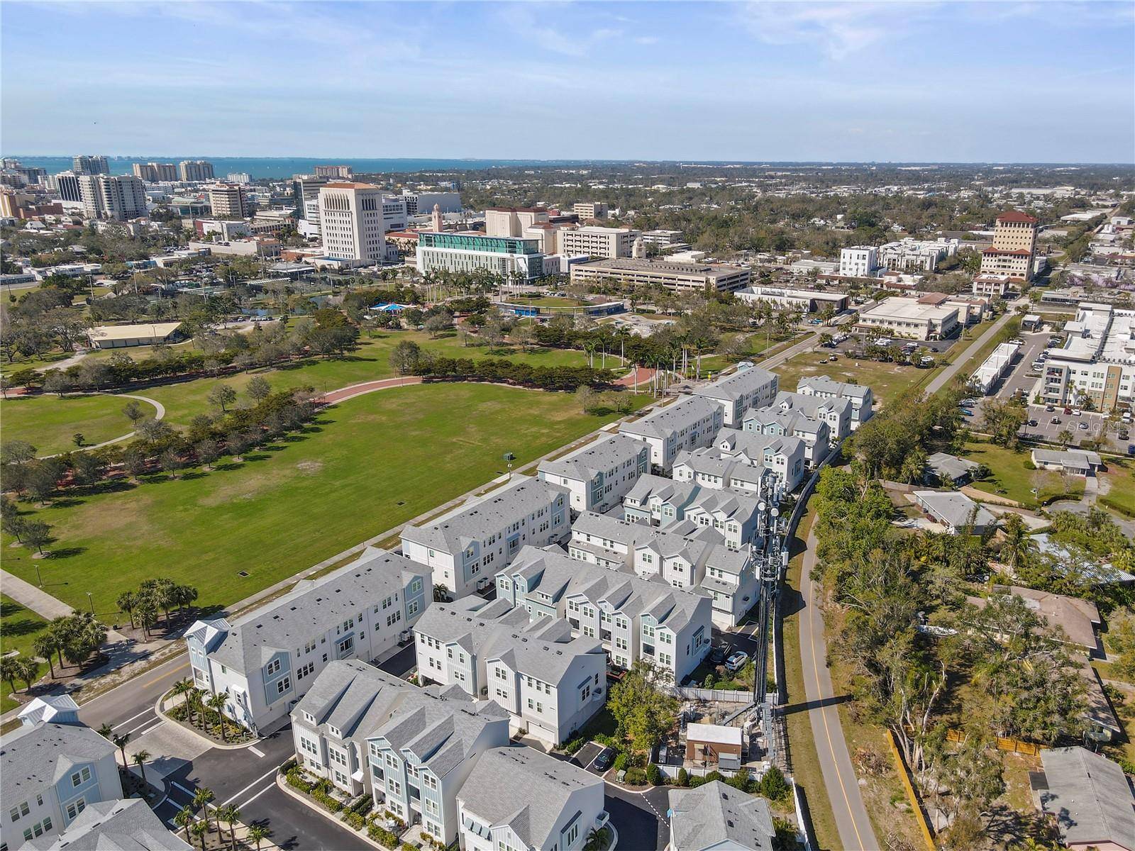 2505 BOONE CT, Sarasota, FL 34237
