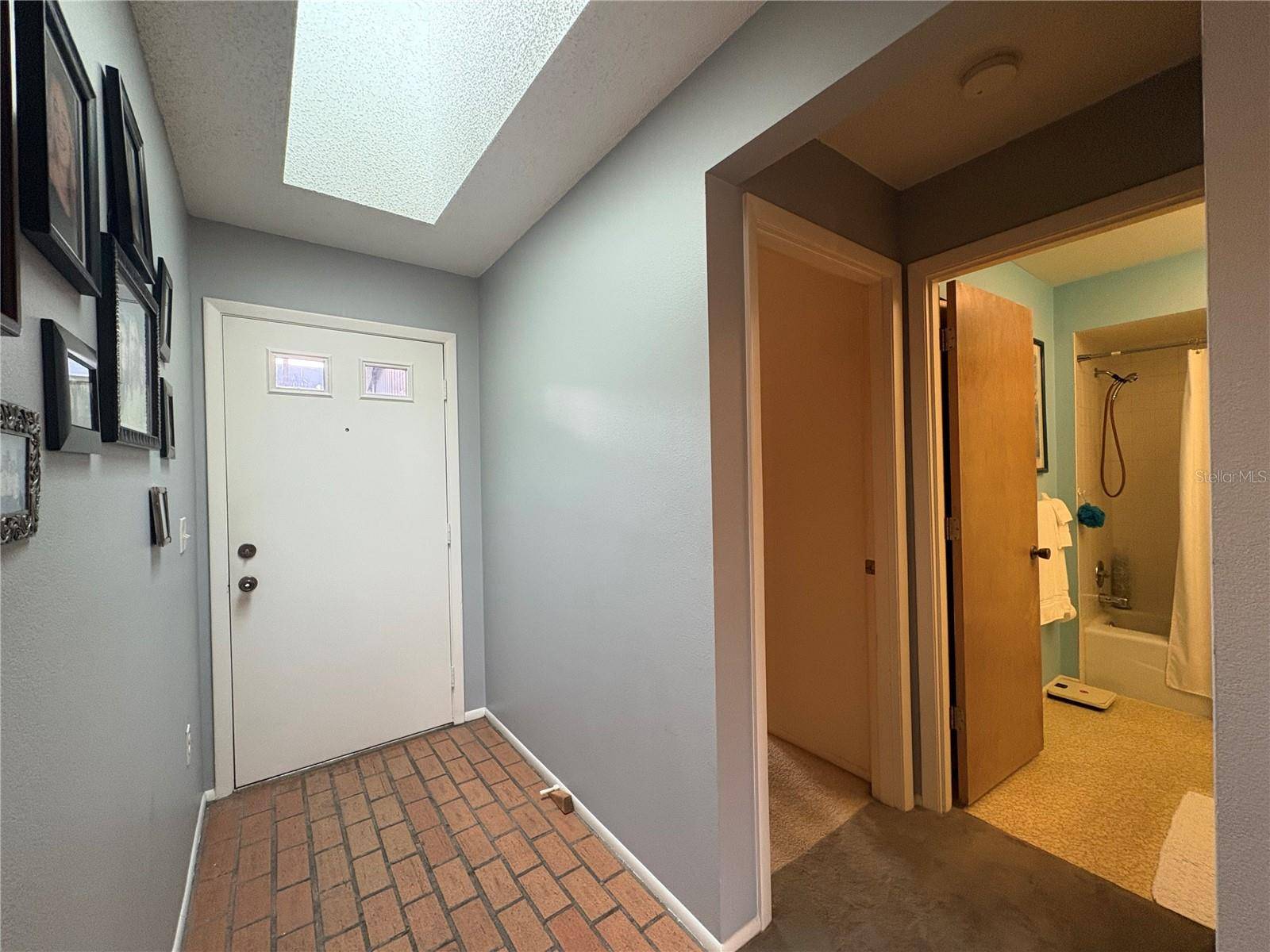 7214 CLOISTER DR #7214, Sarasota, FL 34231