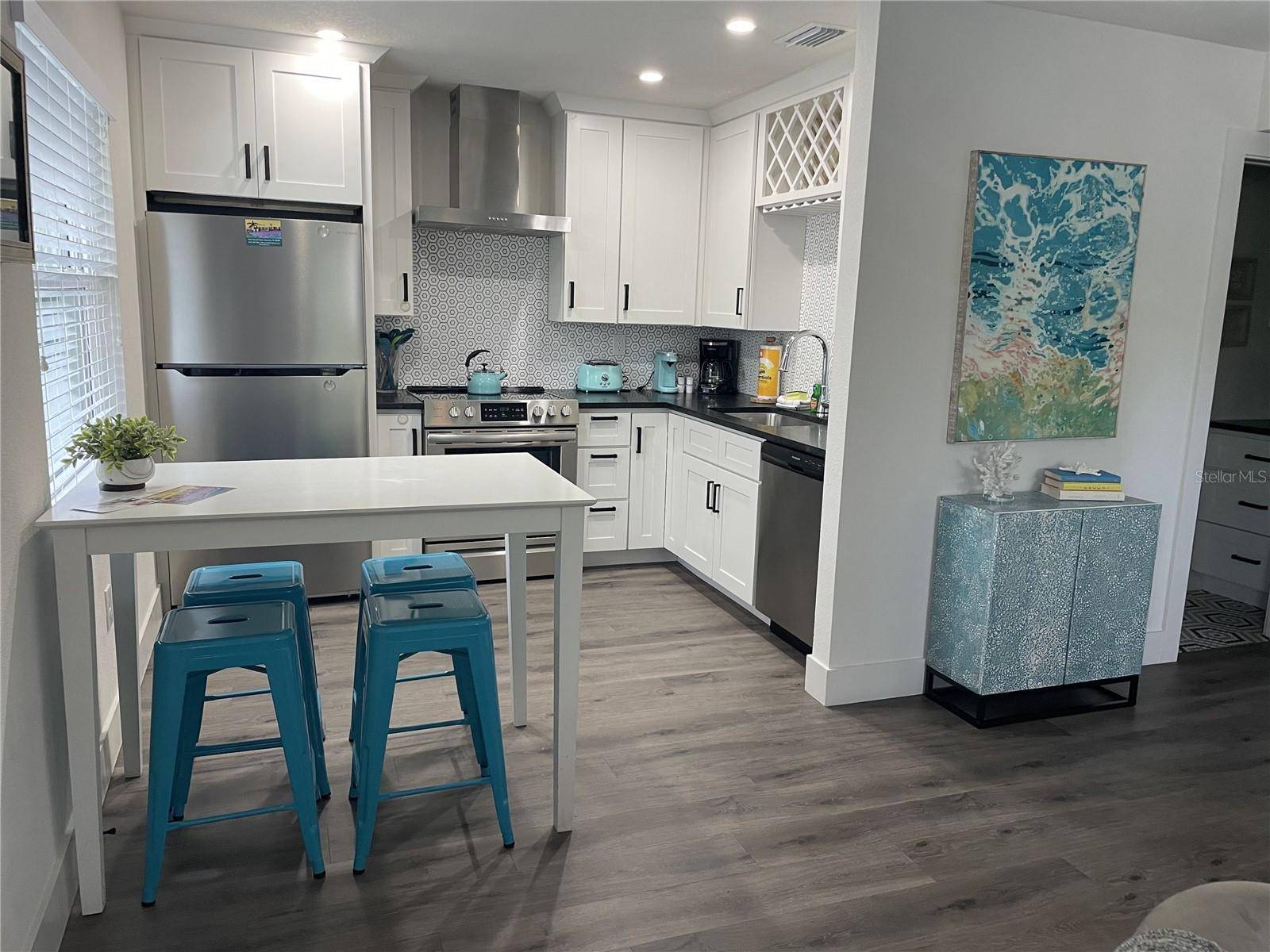 1910 MORRILL ST #6, Sarasota, FL 34236