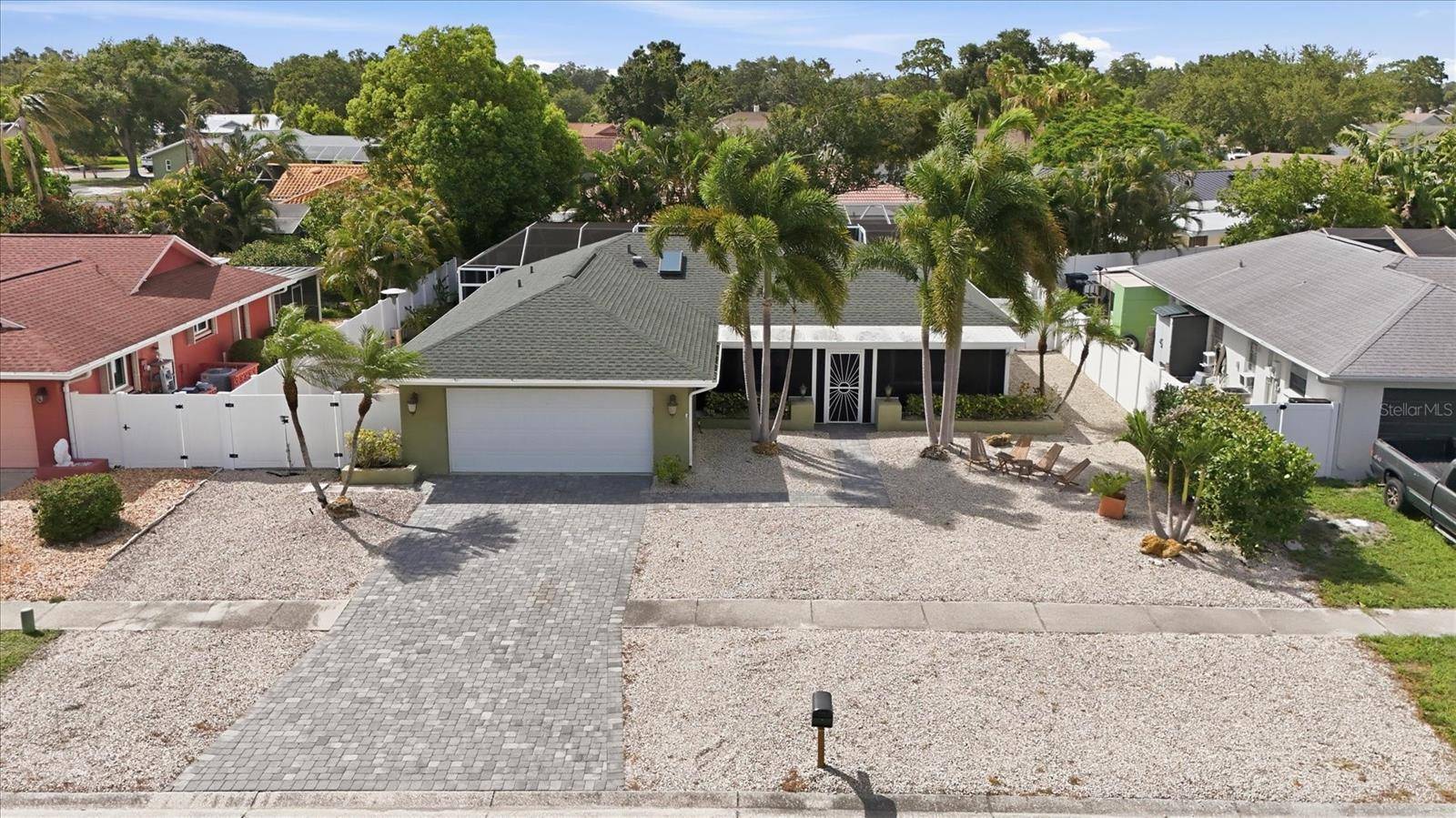 1833 OAK VIEW DR, Sarasota, FL 34232