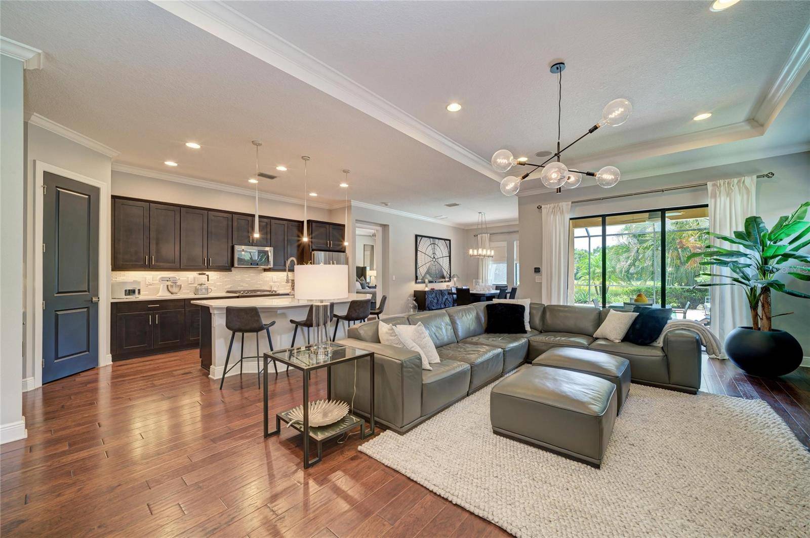 10121 MARBELLA DR, Bradenton, FL 34211