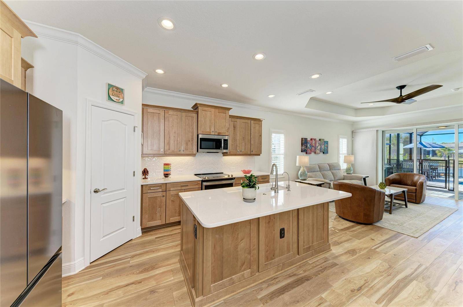 9920 CRYSTAL ISLE CIR, Sarasota, FL 34241