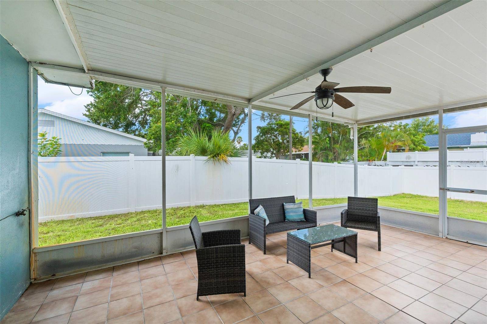 7690 91ST ST, Seminole, FL 33777