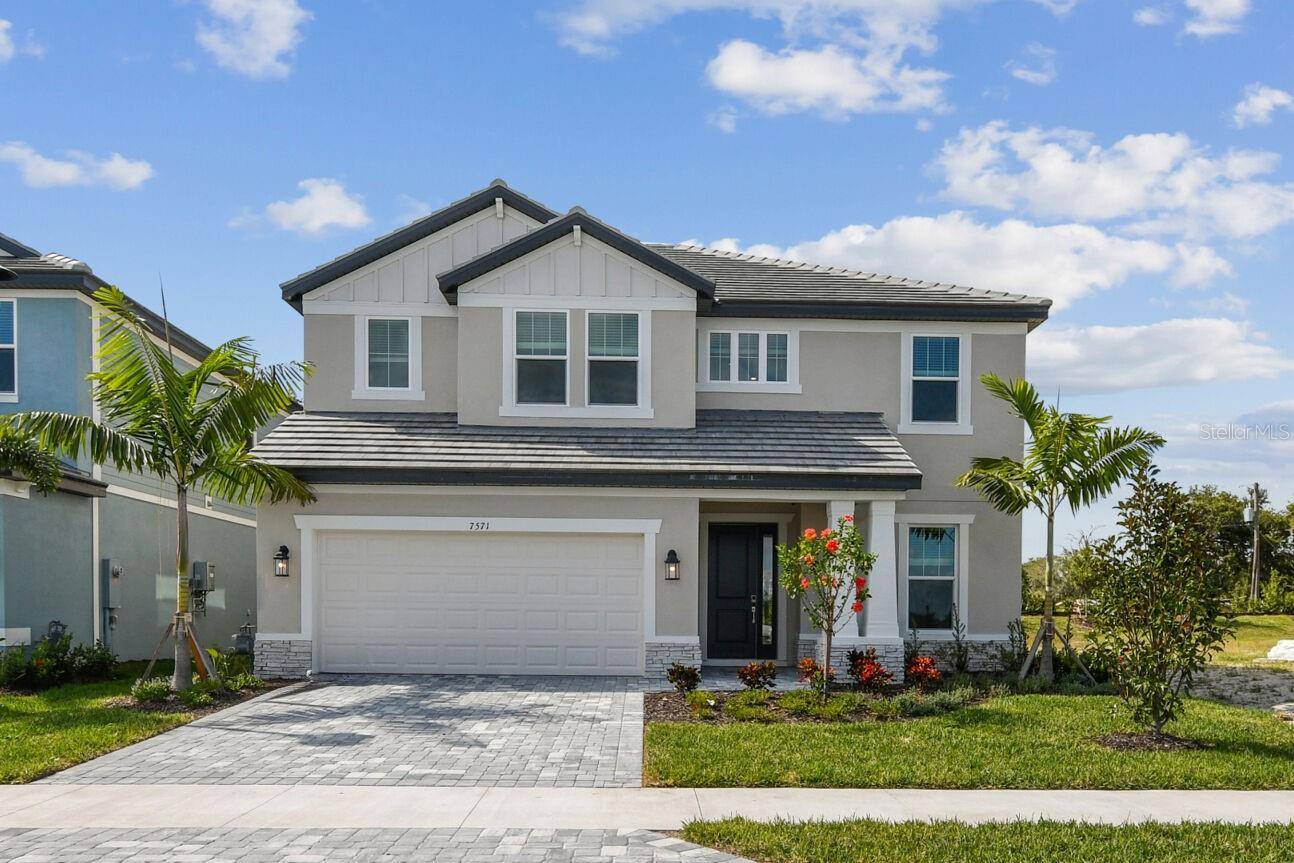 7571 HAWKSTONE DR, Sarasota, FL 34241