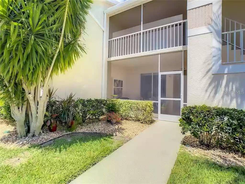 9590 HIGH GATE DR #1915, Sarasota, FL 34238