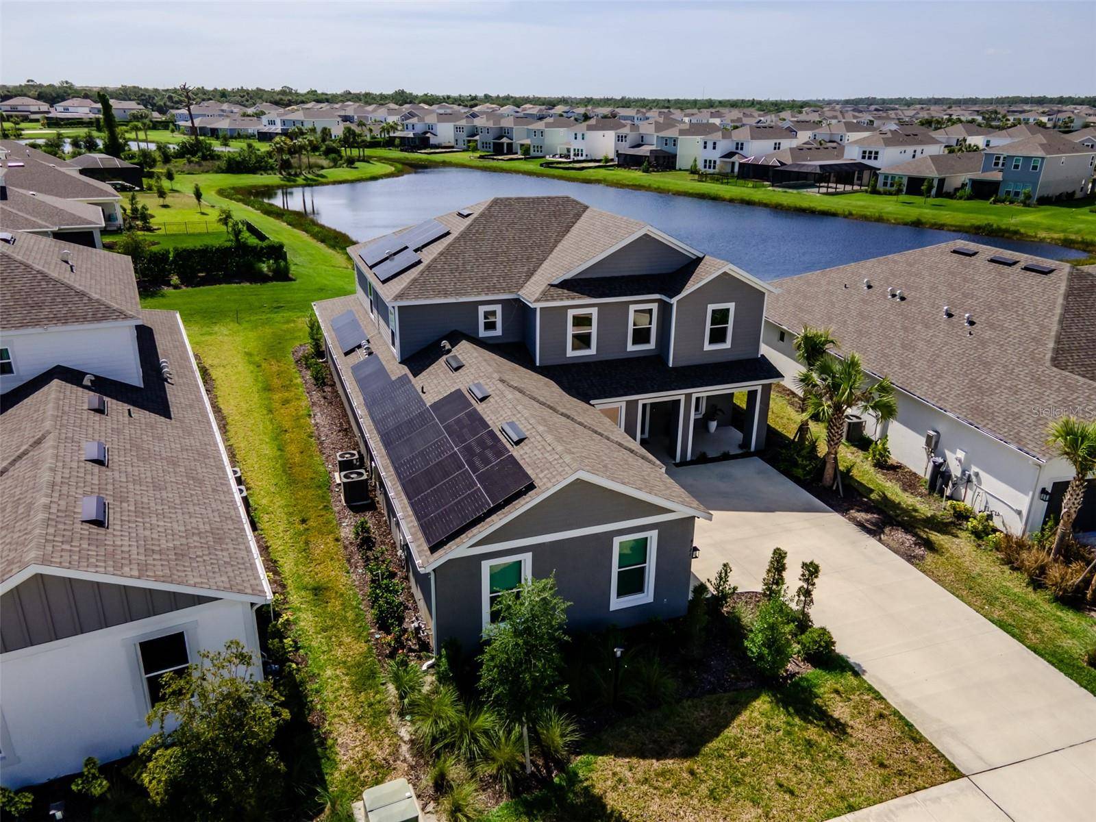 9121 RADIANT CIR, Sarasota, FL 34241