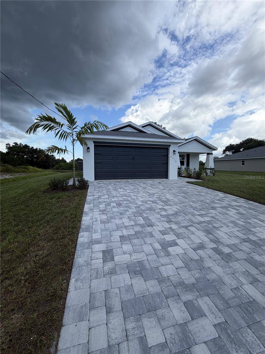 6316 DEER RUN RD, North Port, FL 34291