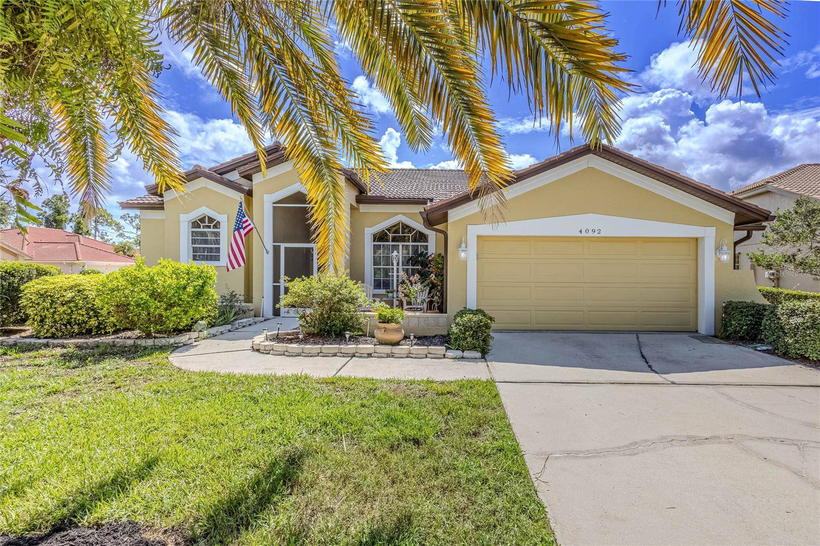 4092 HEARTHSTONE DR, Sarasota, FL 34238