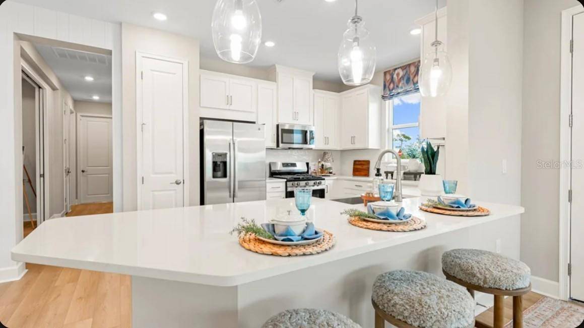 7515 MOONBEAM AVE, Sarasota, FL 34241