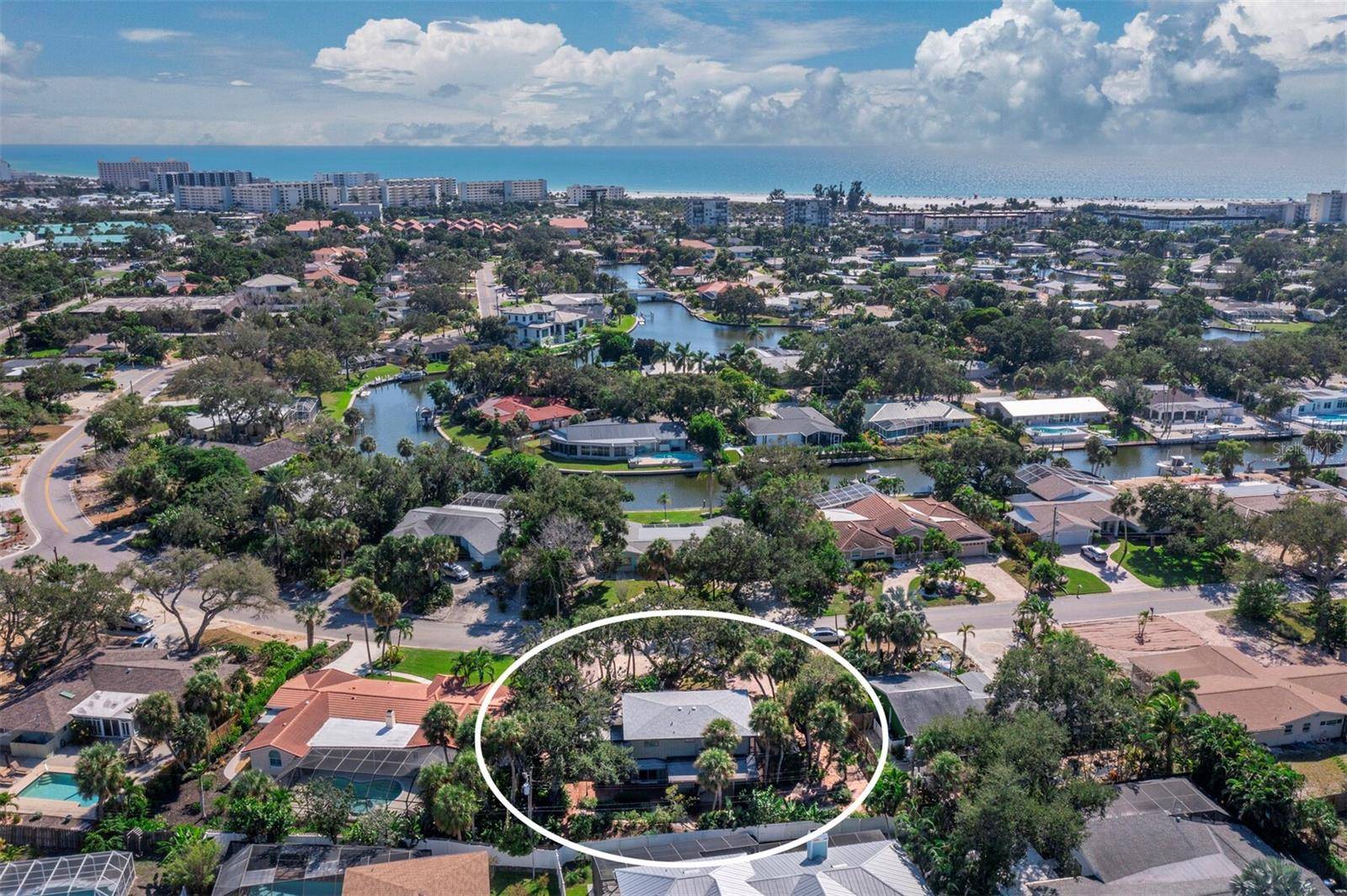5451 SHADOW LAWN DR, Sarasota, FL 34242