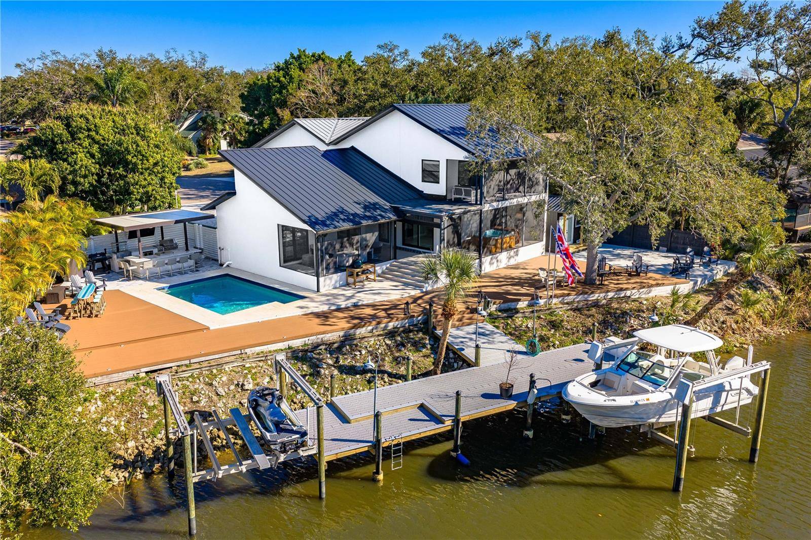 2500 MONTEREY ST, Sarasota, FL 34231