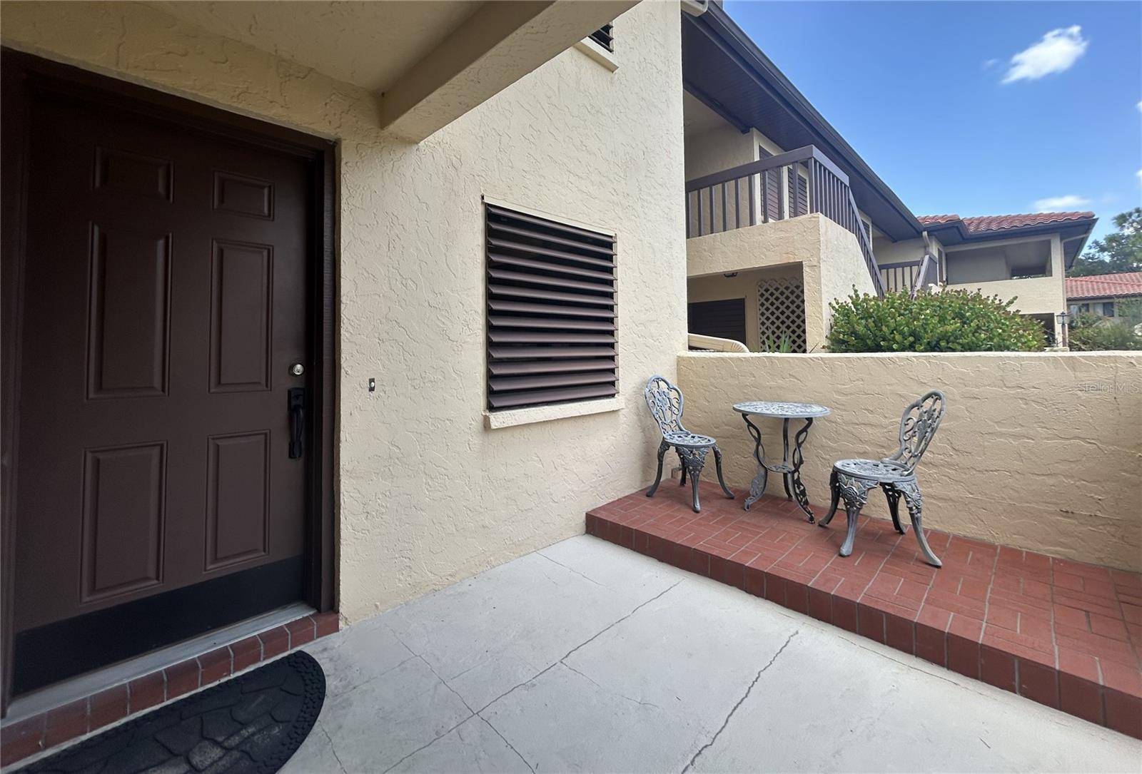 5231 LAKE VILLAGE DR #27, Sarasota, FL 34235