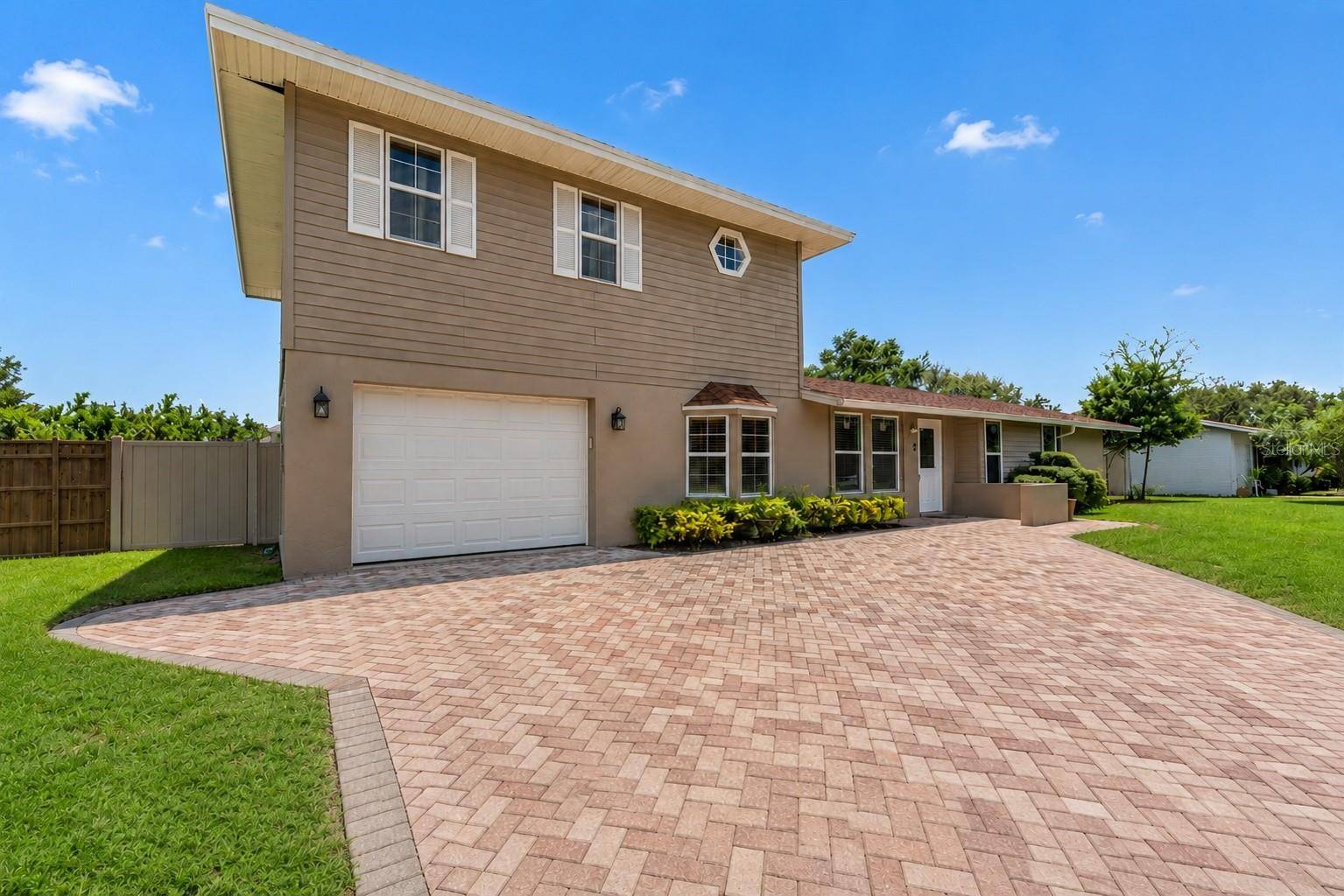 5408 EVORA AVE, Sarasota, FL 34235