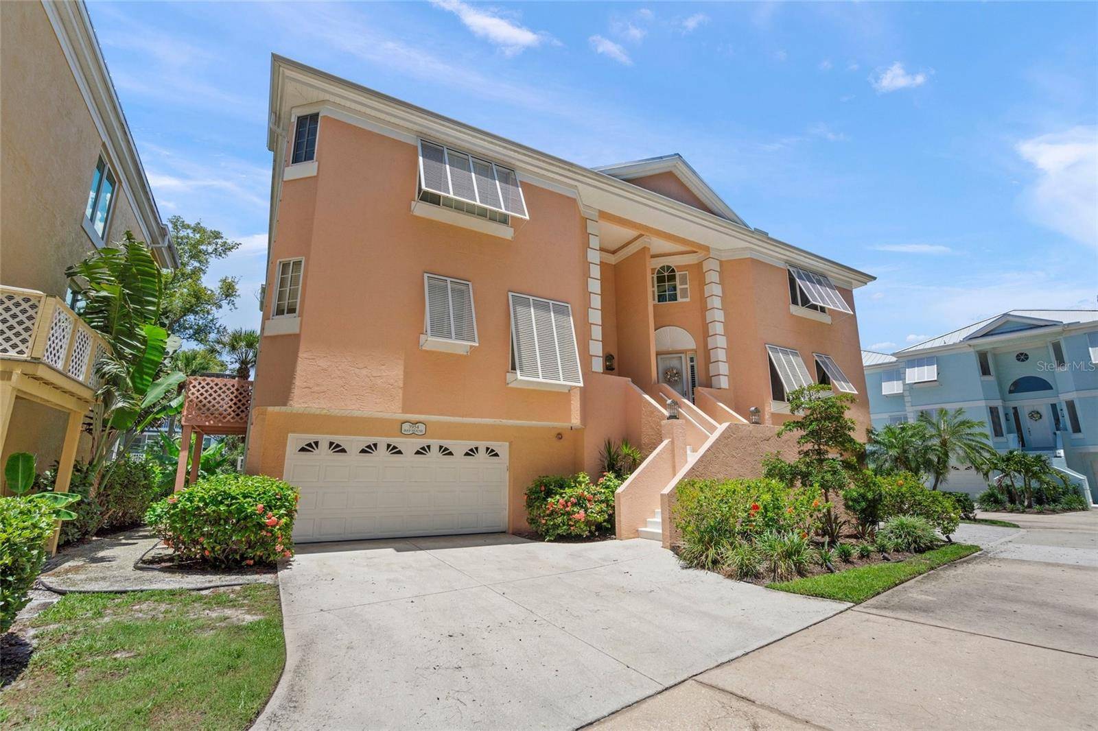 3954 HAMILTON CLUB CIR #14, Sarasota, FL 34242