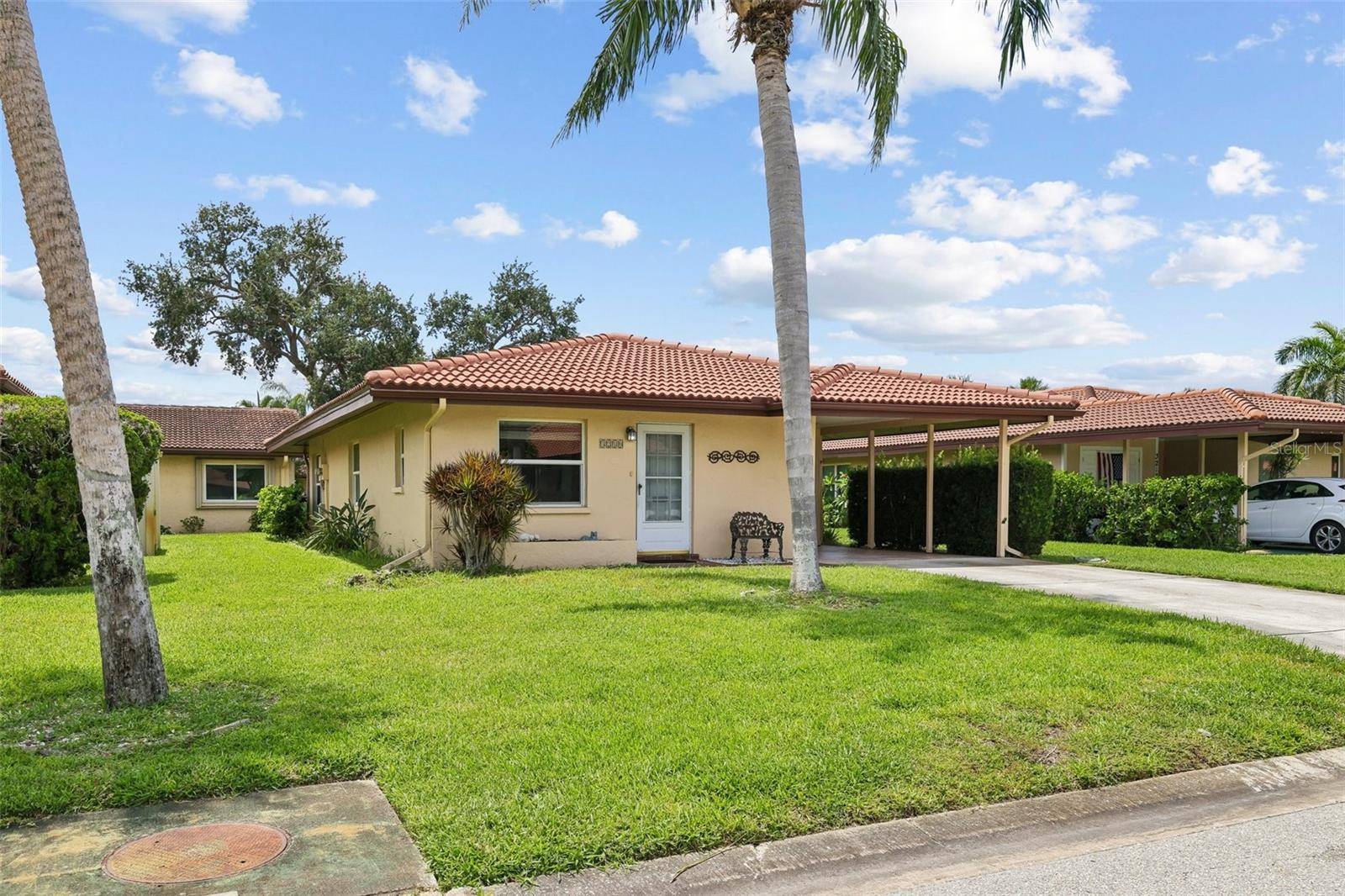3210 CAMBRIDGE AVE, Bradenton, FL 34207
