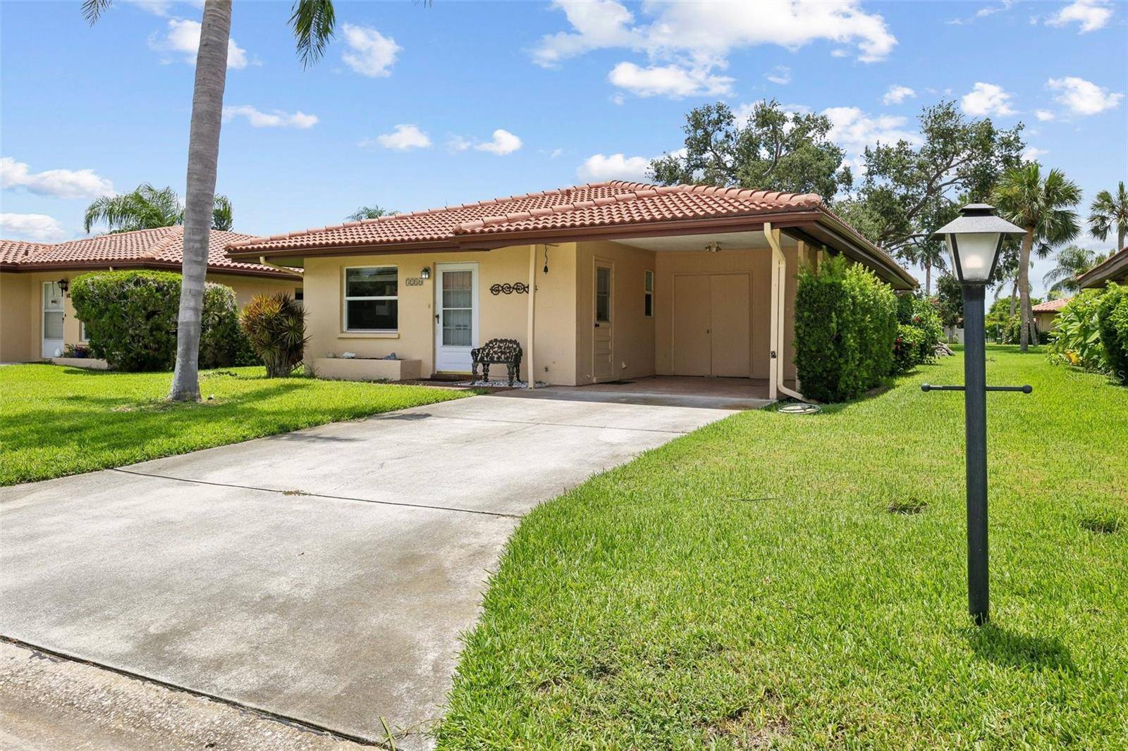 3210 CAMBRIDGE AVE, Bradenton, FL 34207