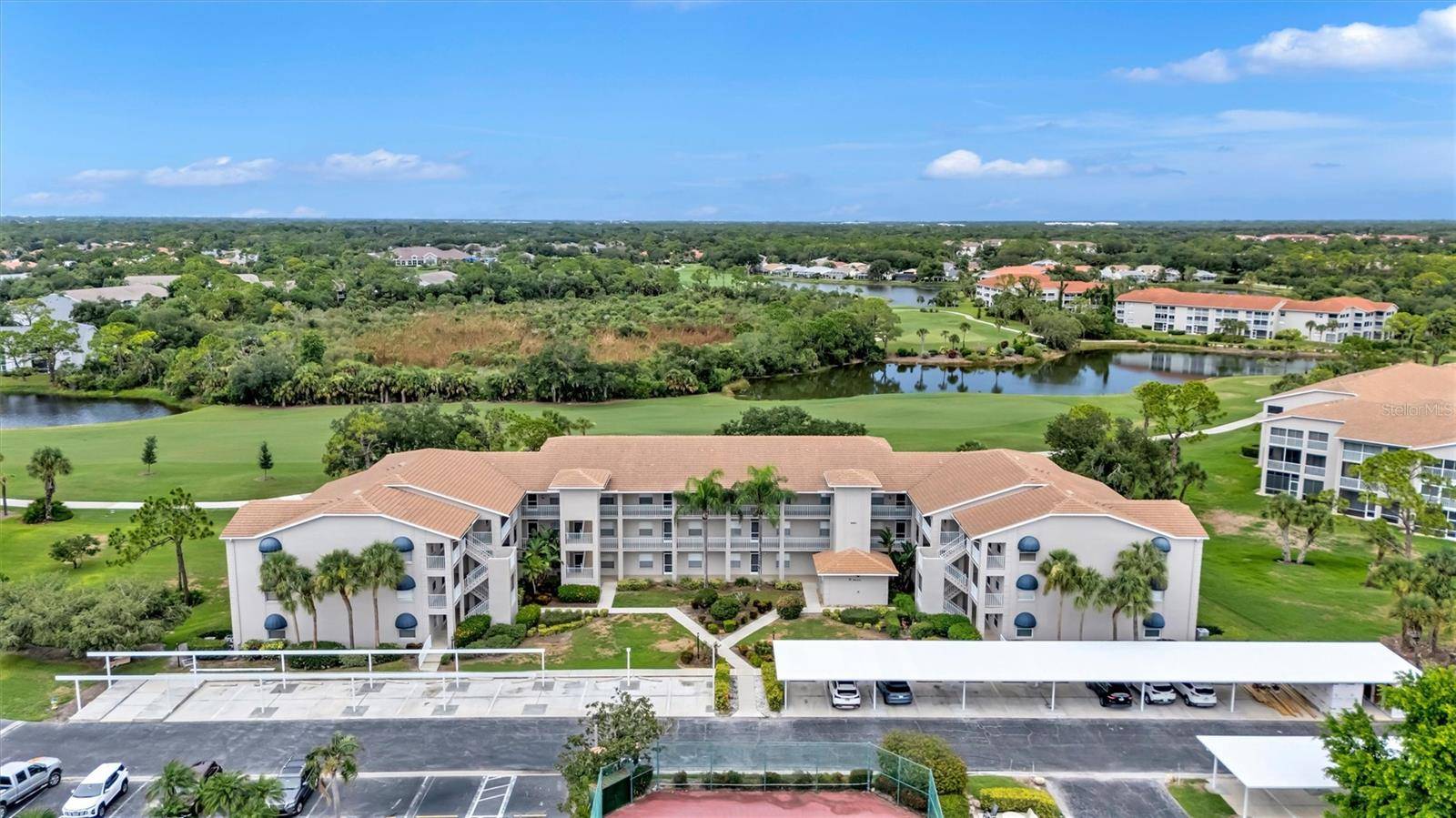 9620 CLUB SOUTH CIR #5107, Sarasota, FL 34238