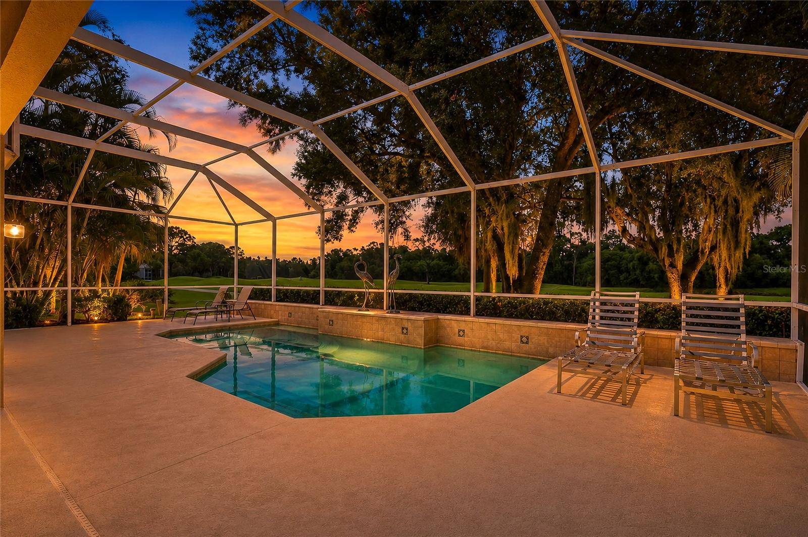 8718 54TH AVE E, Bradenton, FL 34211