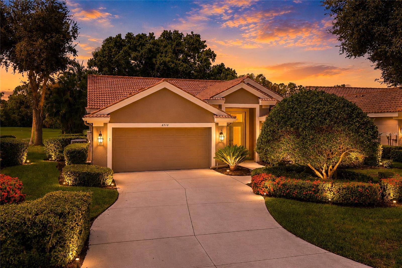 8718 54TH AVE E, Bradenton, FL 34211