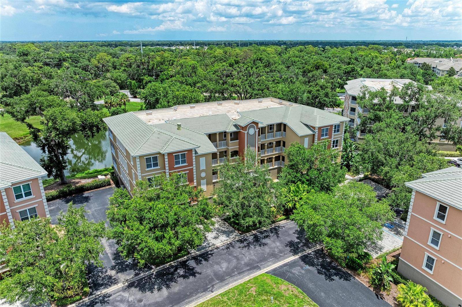 5200 MANORWOOD DR #2D, Sarasota, FL 34235