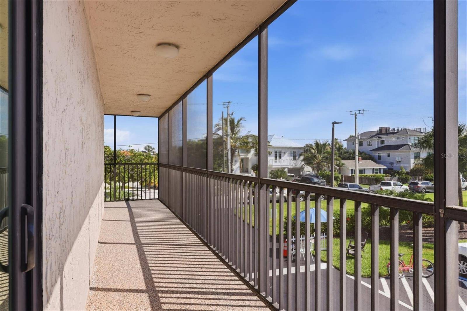 1001 BENJAMIN FRANKLIN DR #206, Sarasota, FL 34236