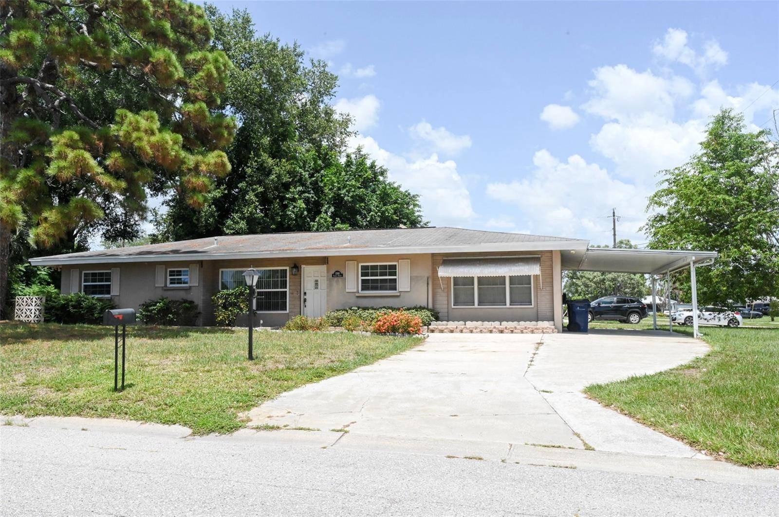 3341 ANDREA ST, Sarasota, FL 34235