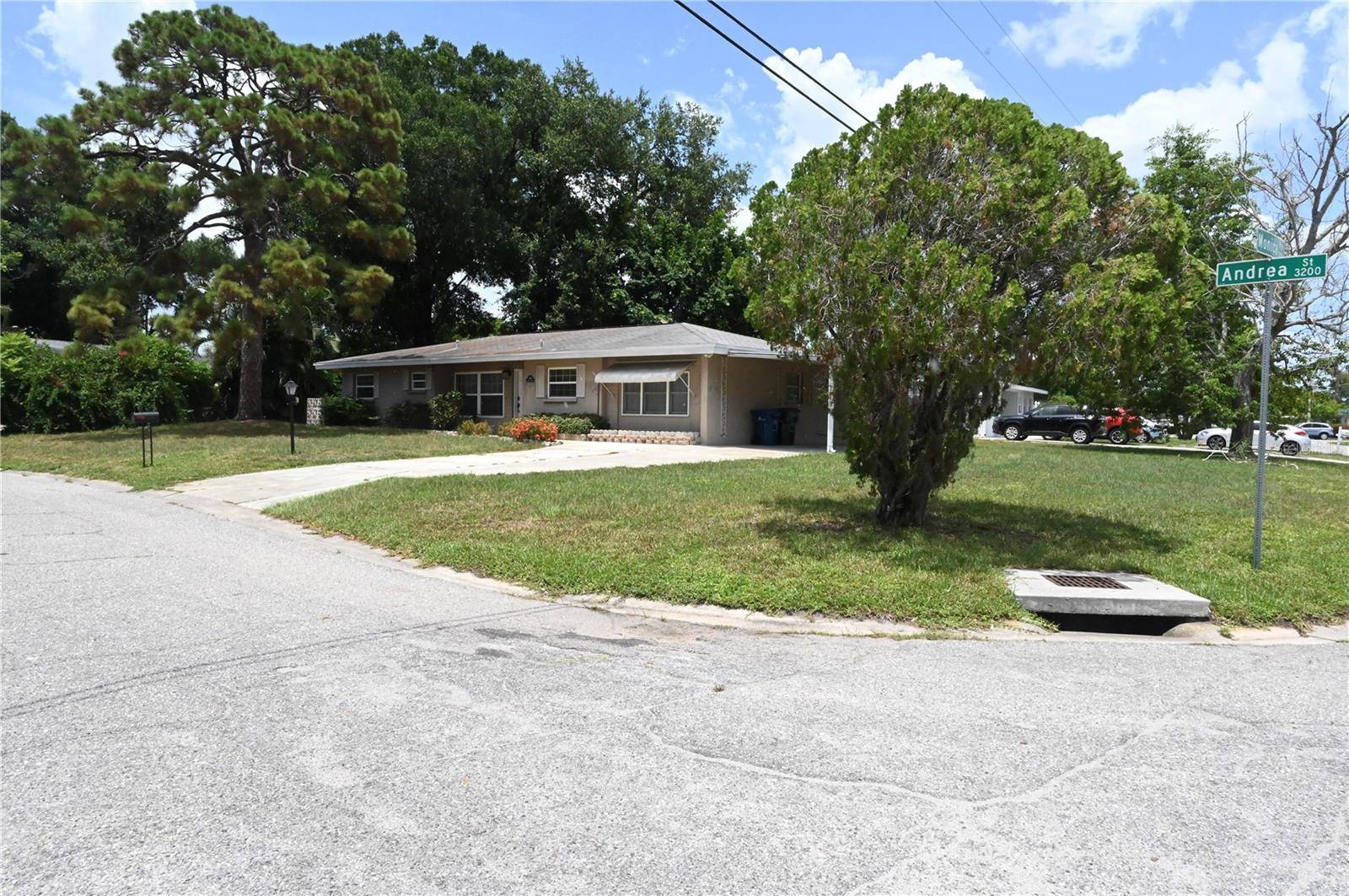 3341 ANDREA ST, Sarasota, FL 34235