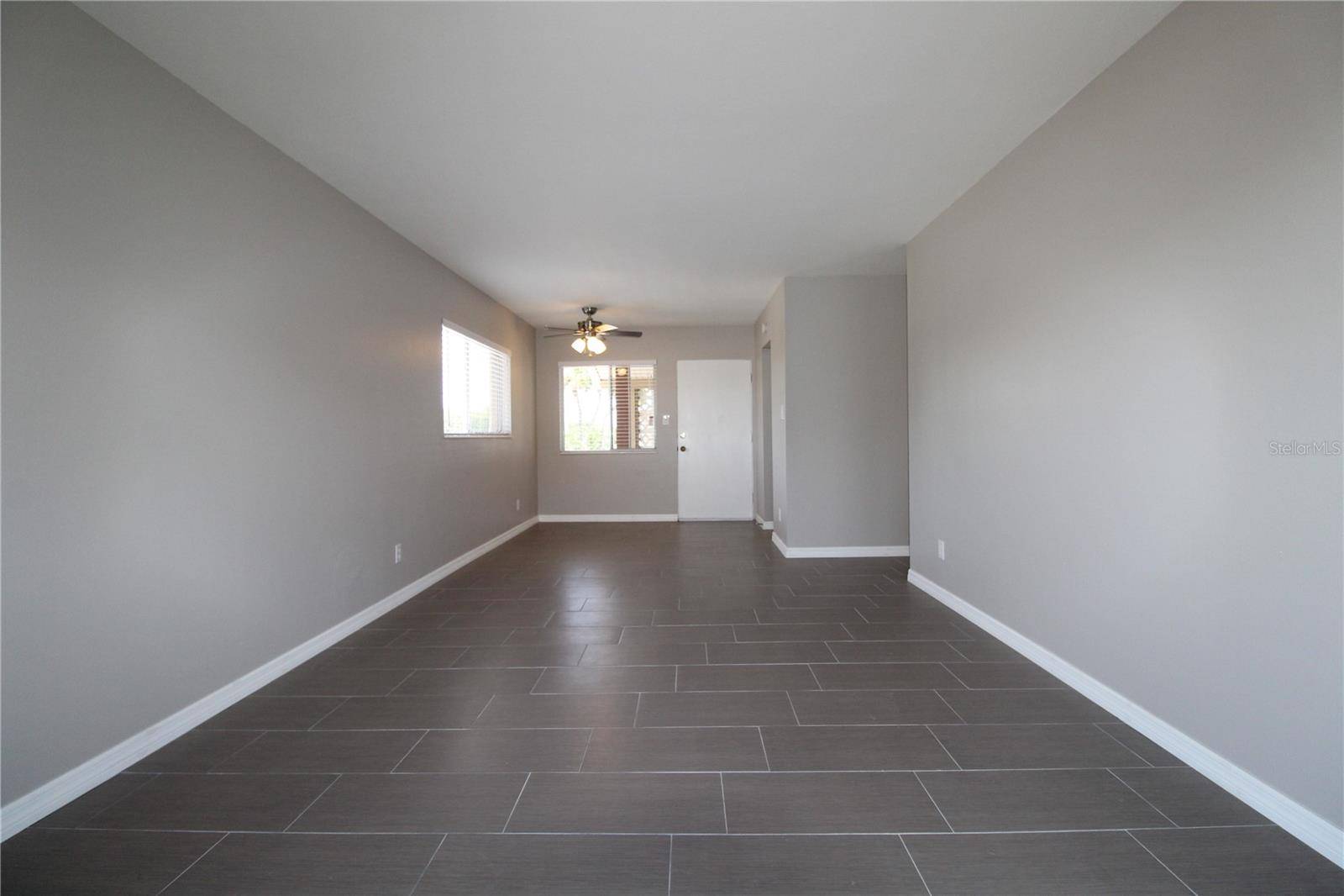 3001 BEE RIDGE RD #224, Sarasota, FL 34239