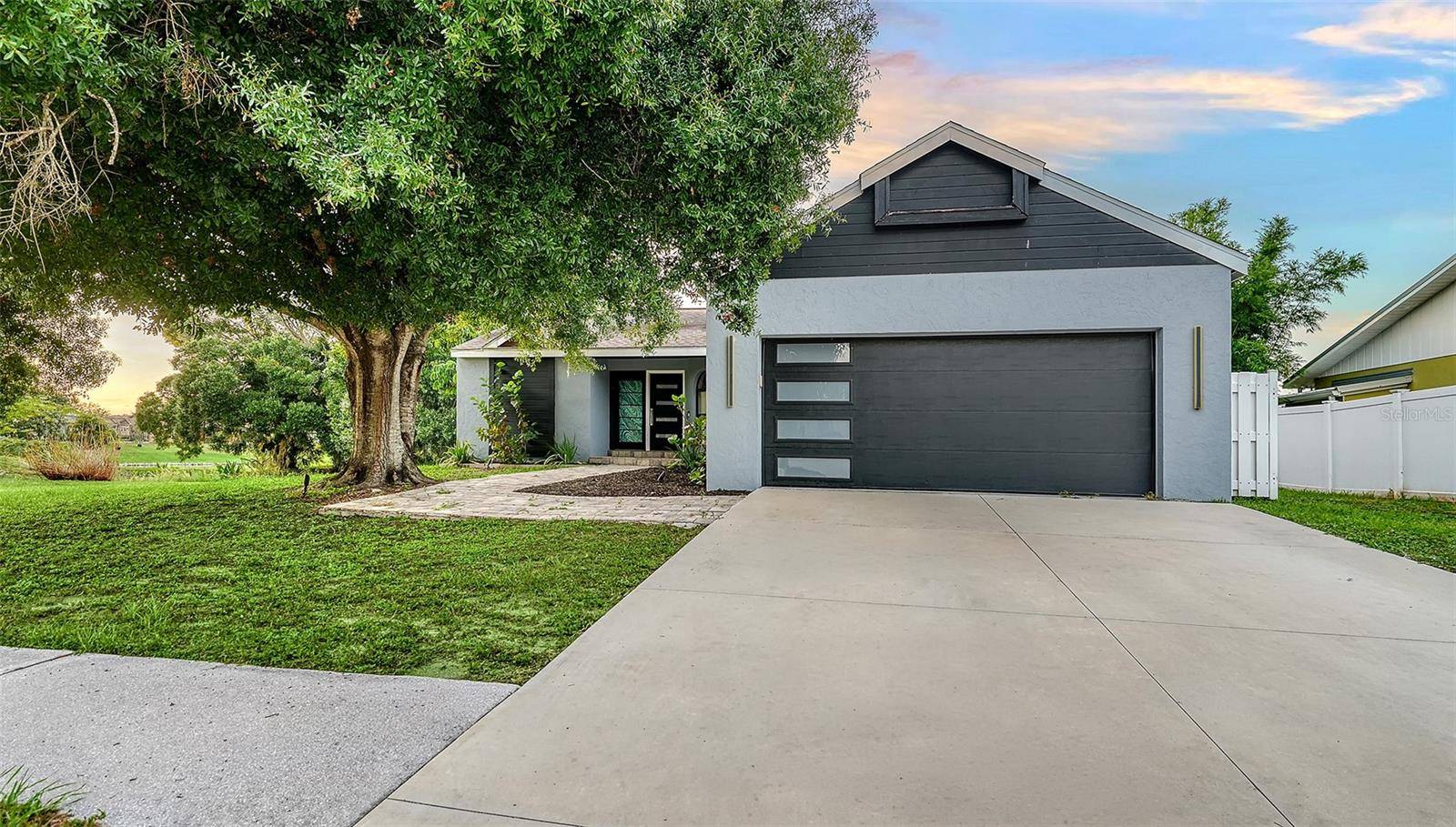 2481 S SCARLET OAK CT, Sarasota, FL 34232