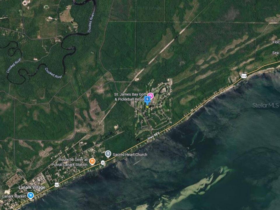 126 LAUGHING GULL LN, Carrabelle, FL 32322