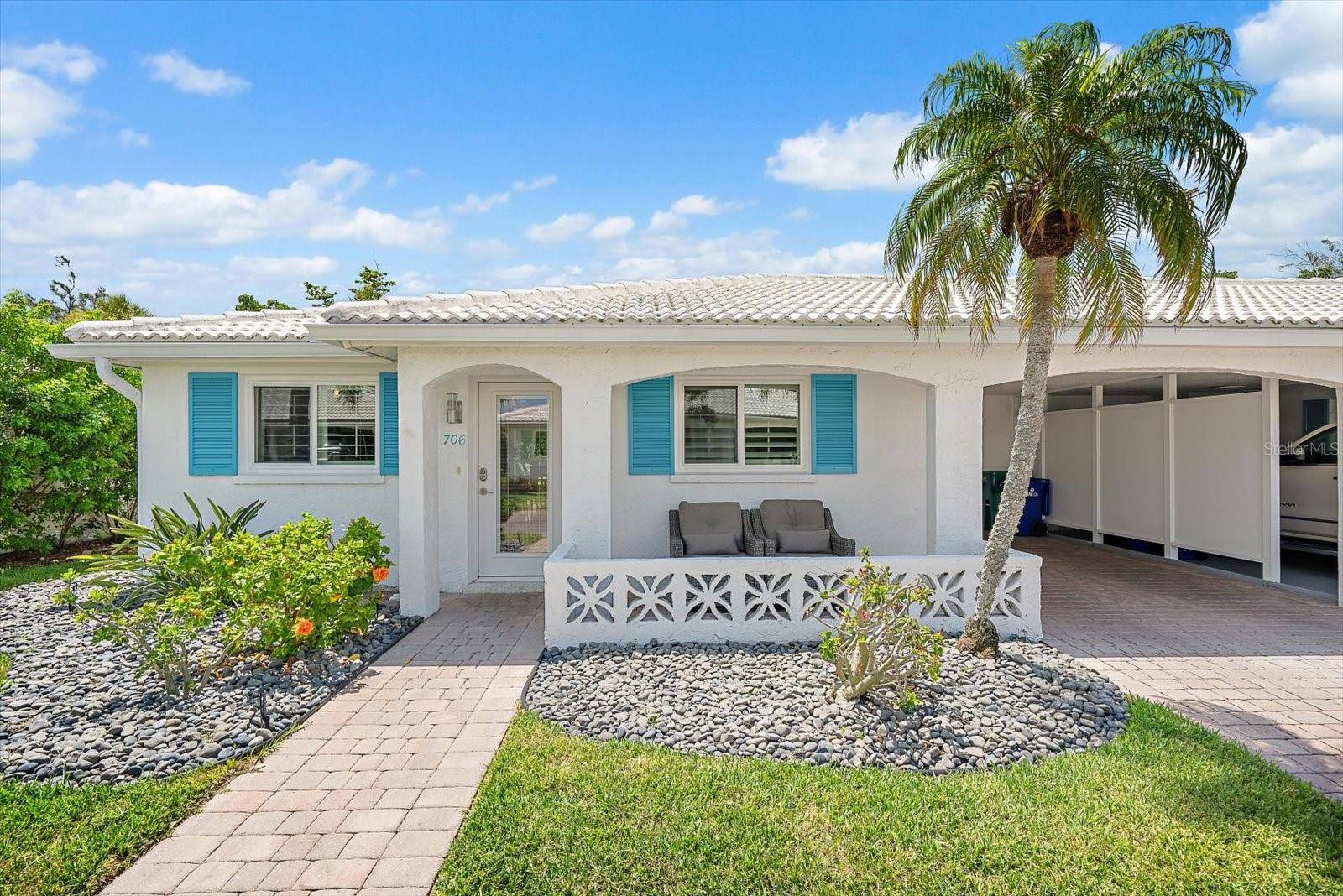 706 SPANISH DR S, Longboat Key, FL 34228