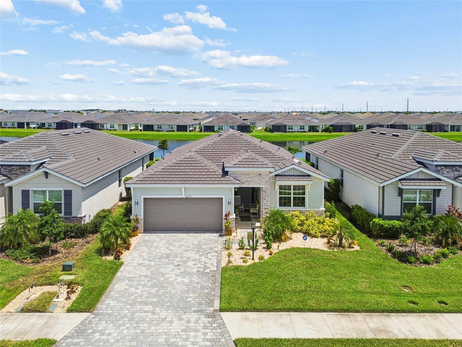 18123 GULF RANCH PL, Lakewood Ranch, FL 34211