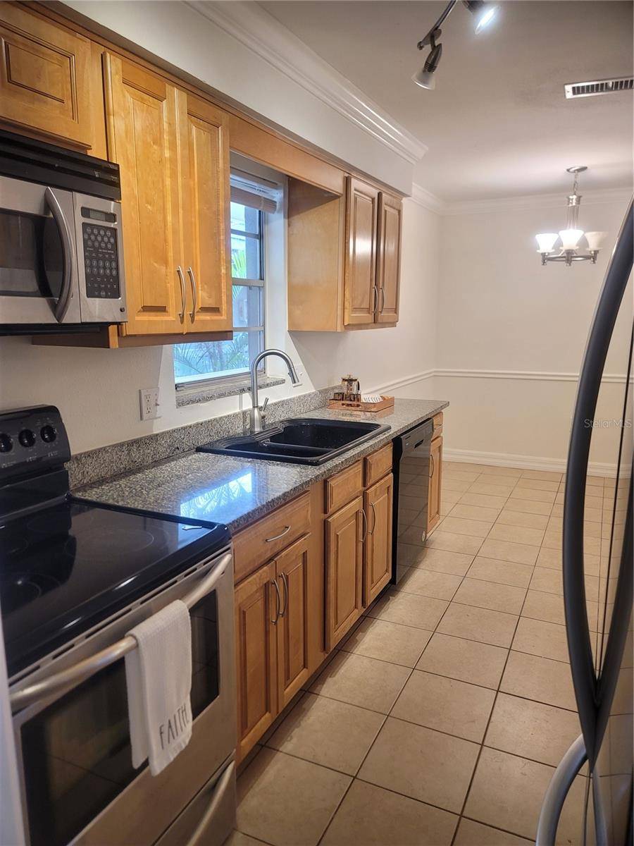 3360 S OSPREY AVE #201B, Sarasota, FL 34239