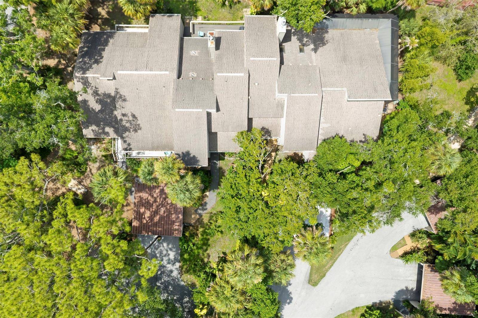 5182 LANCEWOOD DR #14, Sarasota, FL 34232