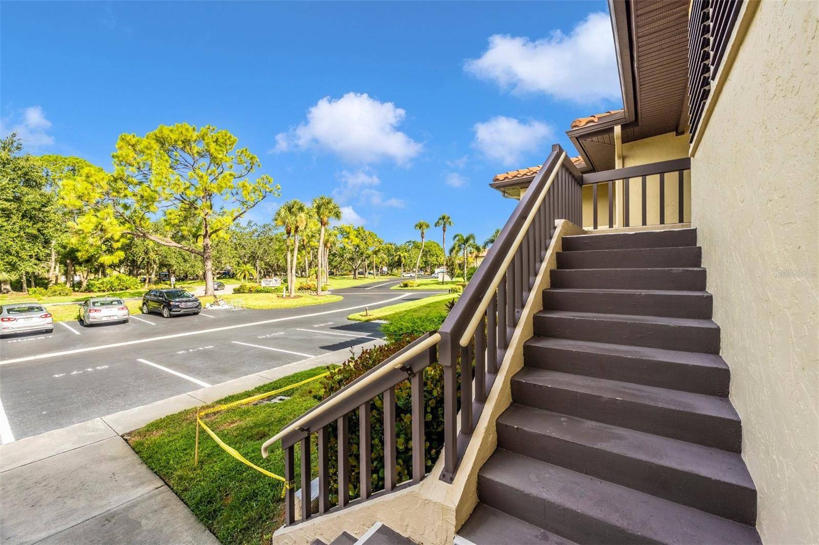 5178 LAKE VILLAGE DR #86, Sarasota, FL 34235