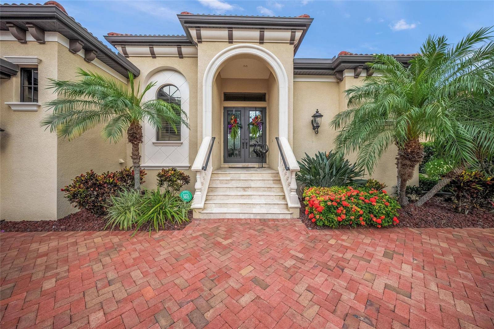 4110 COMMODORE BLVD, Cortez, FL 34215