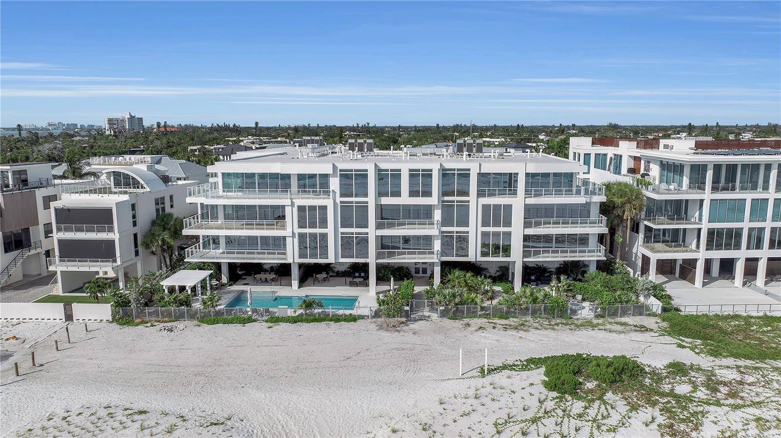 70 AVENIDA VENECCIA #202, Sarasota, FL 34242