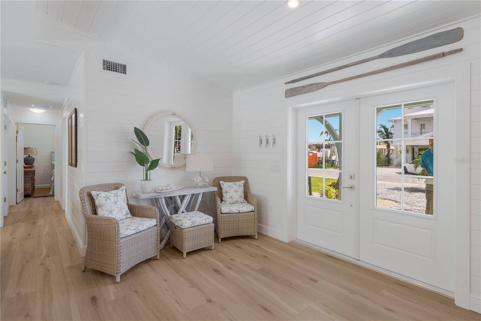 401 N SHORE DR, Anna Maria, FL 34216