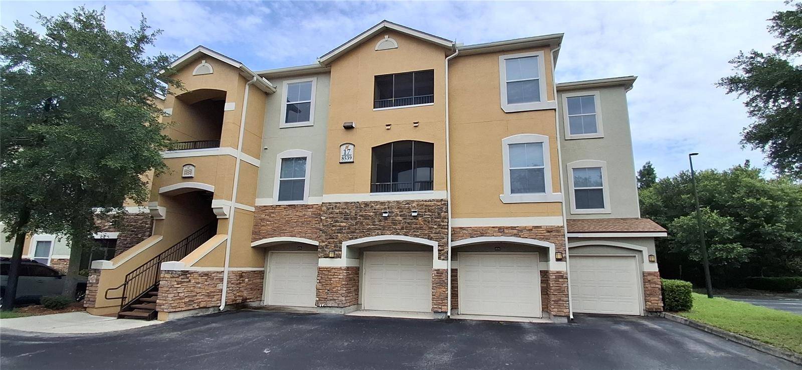 8539 GATE Pkwy W #1737, Jacksonville, FL 32216