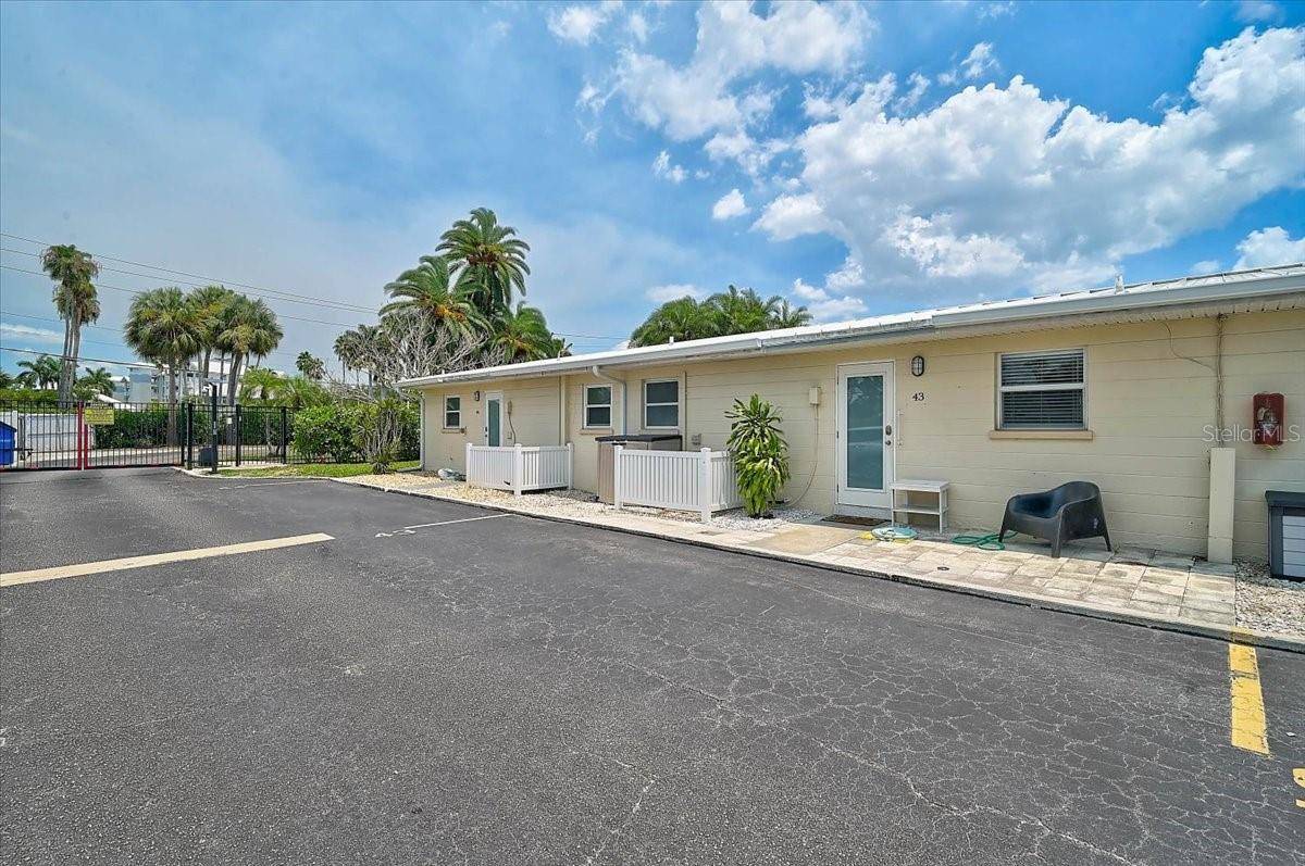5830 MIDNIGHT PASS RD #43, Sarasota, FL 34242