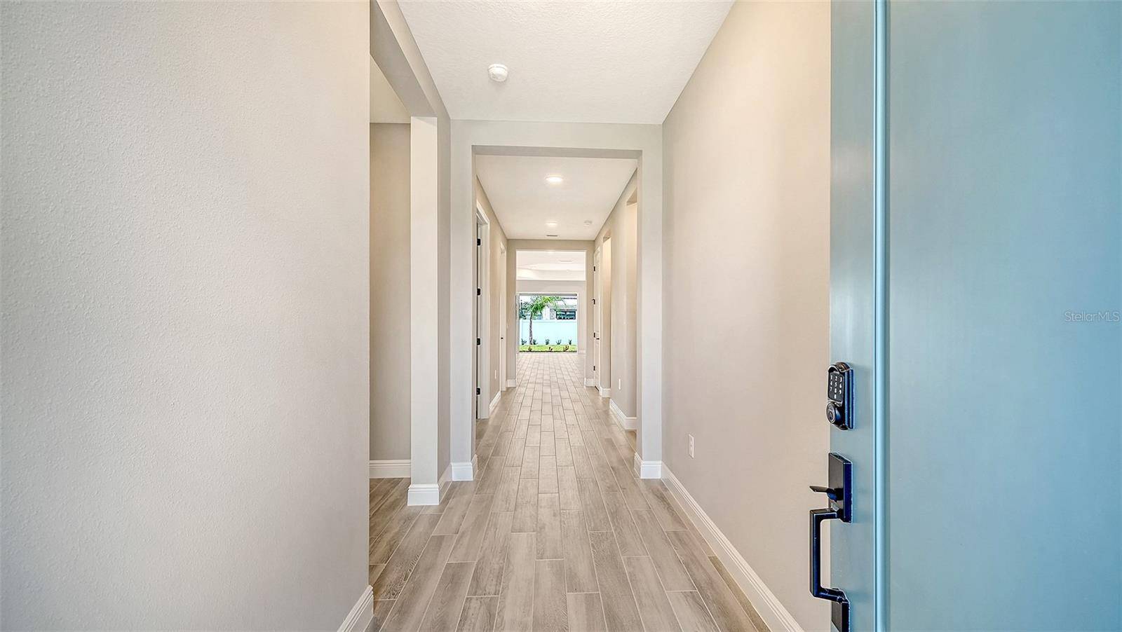 8063 ANTHIRIUM LOOP, Sarasota, FL 34240